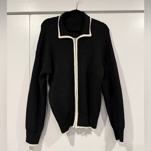 Men’s knit zip up sweater